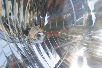 How to Replace the Headlight Bulb in a 2007 Ford Focus