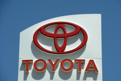 How to Reset Maint. Required Light on a Toyota Tundra