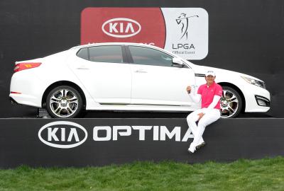 How to Change the Power Steering Fluid in a KIA
