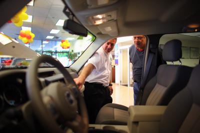 How to Check the Transmission Fluid in a Jeep Liberty