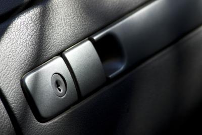 How to Unlock a Jammed Glove Box
