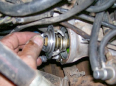 How to Replace a Nissan Thermostat