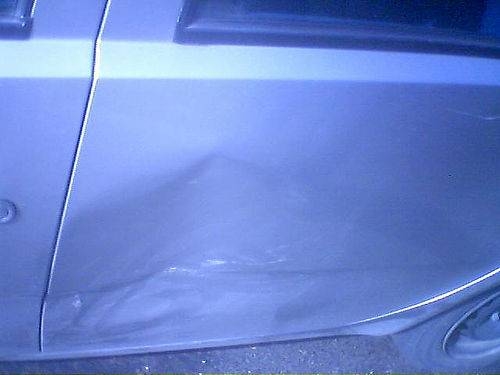 How to Prevent Automobile Dents From Rusting