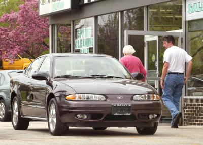 Motors Compatible With a 2001 Oldsmobile Alero