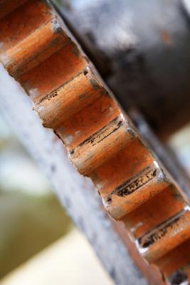 How Do I Figure Out the Correct Speedometer Gear?