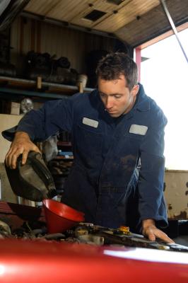 How to Flush Debris From a Torque Converter