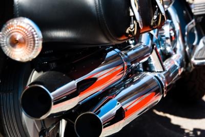 How to Remove Suzuki Intruder Baffles