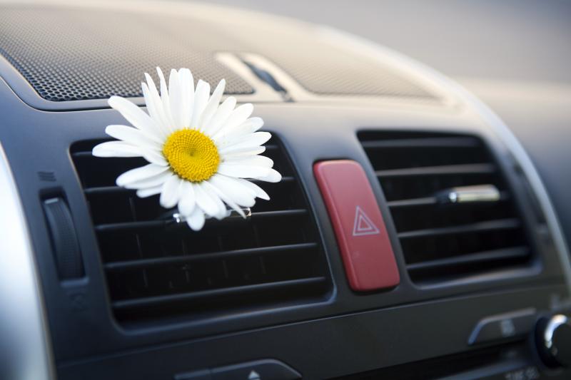 Signs & Symptoms of an Overcharged AC