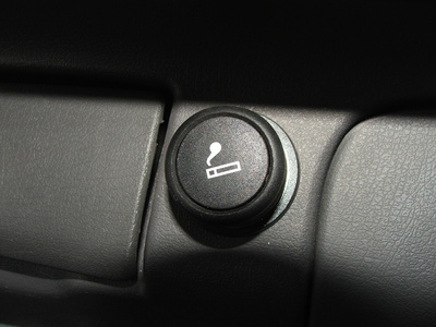 How to Charge a Car Battery Through a Cigarette Lighter