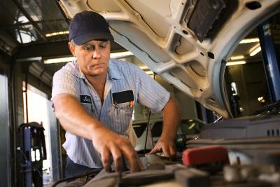 How to Add Transmission Fluid to a Chevy Blazer