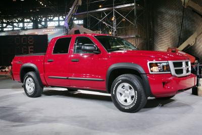 How to Check the Transmission Fluid Level in a Dodge Dakota