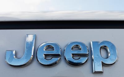 How to Replace Jeep Tail Lights