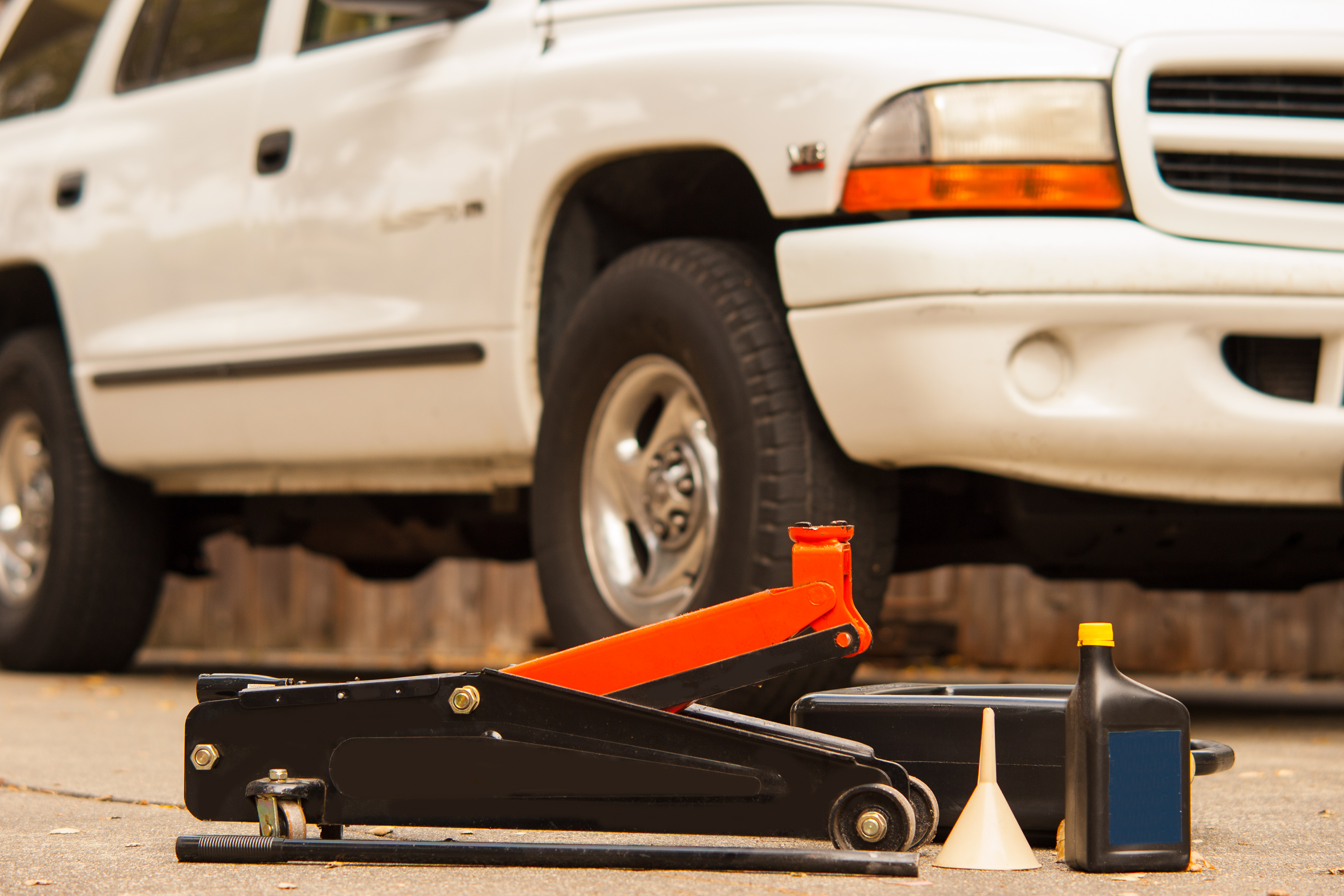 How to Fix a 3-Ton Hydraulic Floor Jack (with Pictures)
