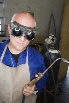 How to Use Oxygen Acetylene Welding Torches