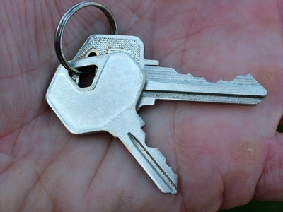 How Can I Replace a Lost Chrysler Key?