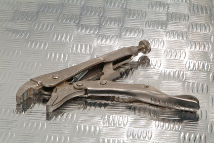 How to Clean a Silverado Oxygen Sensor