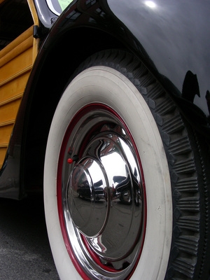 How to Remove the Blue from New Tires