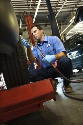 How to Reset TPMs on the Nissan Titan