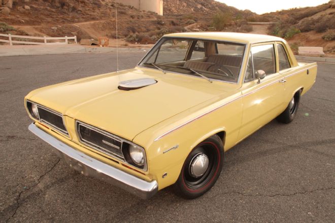 002 1968 Plymouth Valiant Front Before