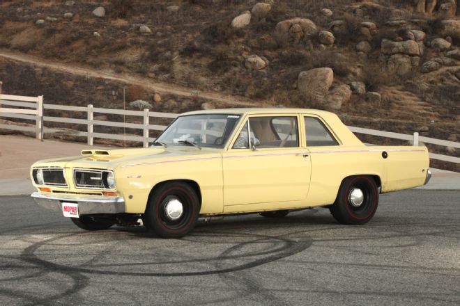 016 1969 Plymouth Valiant Yellow Profile