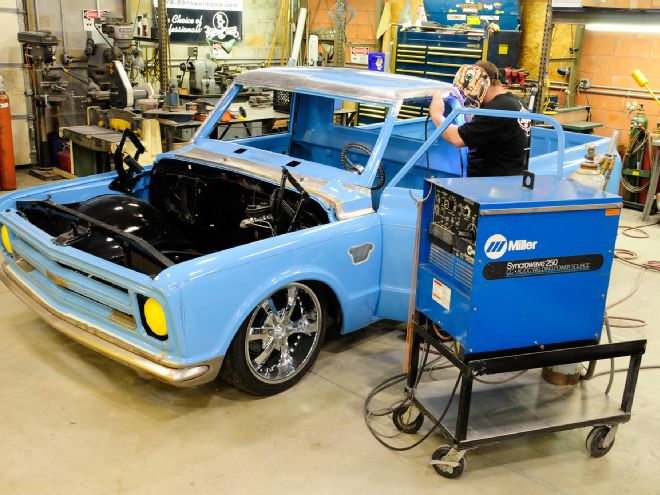 Shaving a 1967-72 Chevrolet C10 Driprails