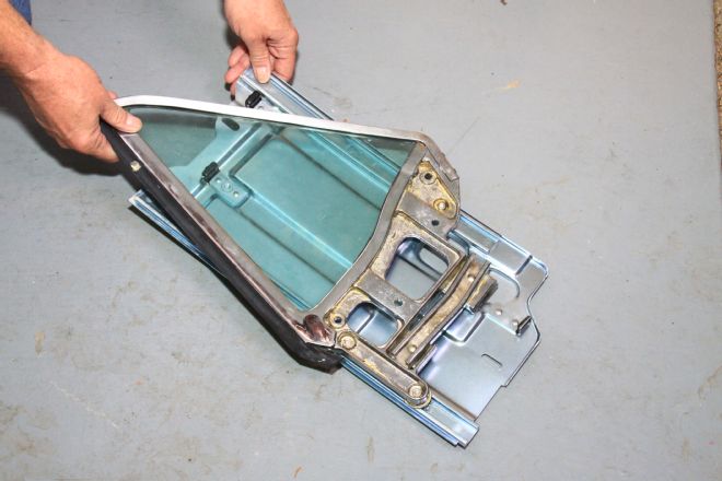 6 Ford Window Segment