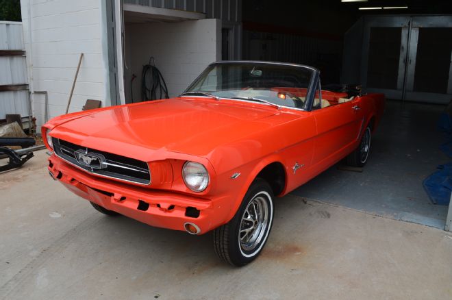 1 1965 Ford Mustang Side View