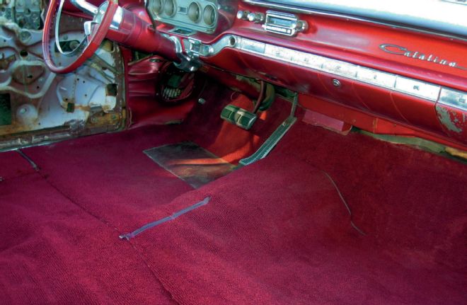 1960 Pontiac Catalina Floor