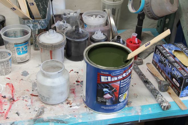 Filling Paint Gun With Ealastidip Paint