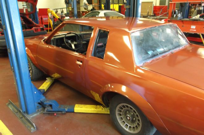 1983 Buick Regal Rear Tire Far From The Lip