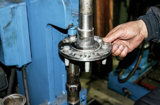 Installing Wheel Studs In Press