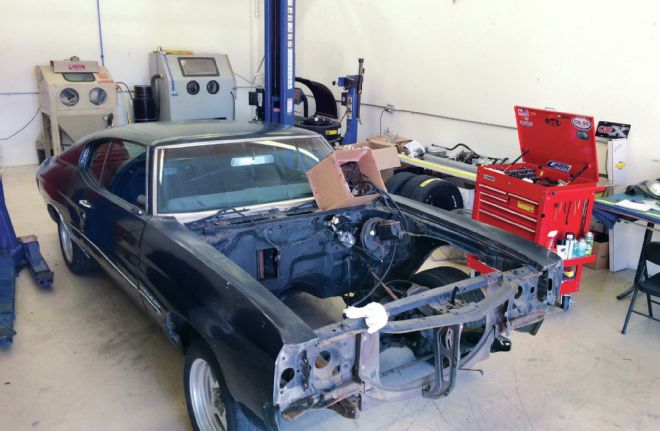 1972 Chevrolet Chevelle Removed Grille Lights And Front Bumper