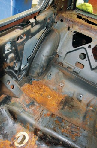1972 Chevrolet Chevelle Interior Rusted Through Floor