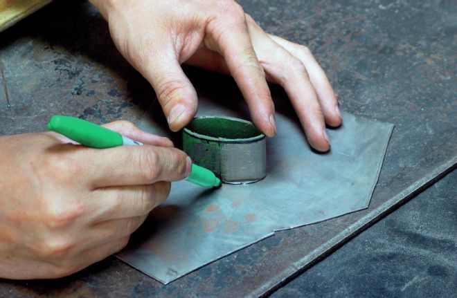 Outline A Piece Of Tubing Onto Sheetmetal