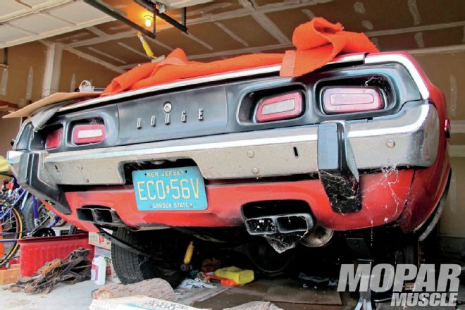 Refinishing the Tail End of A 1973 Dodge Challenger