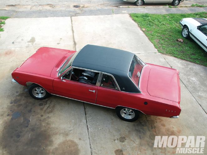 Replacing the Vinyl Top on a 1967 Dodge Dart