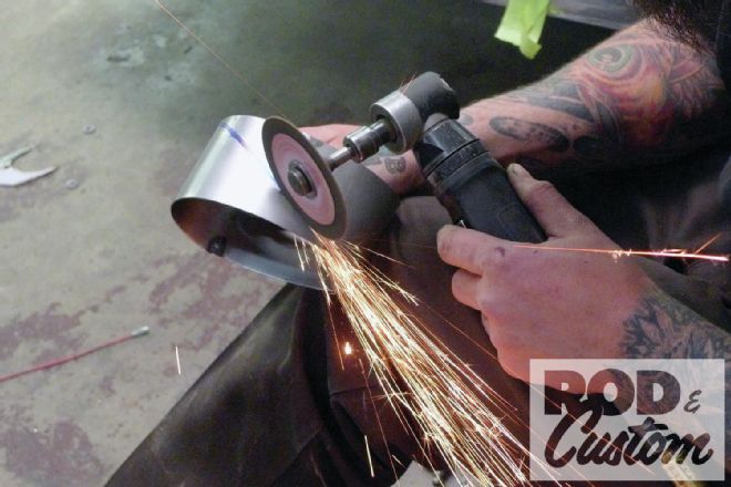 Cut With Pneumatic Angle Die Grinder