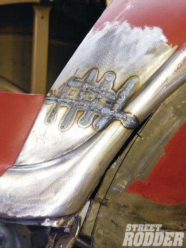 How to Rework a Wheelwell on Your 1933-1934 Ford - Street Rodder