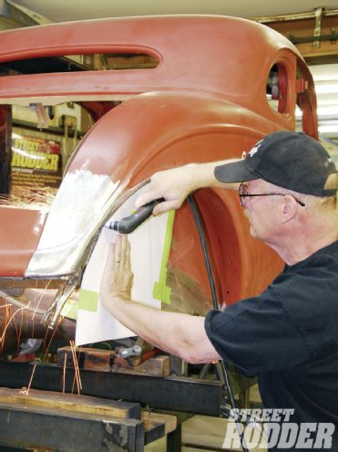 How to Rework a Wheelwell on Your 1933-1934 Ford - Street Rodder