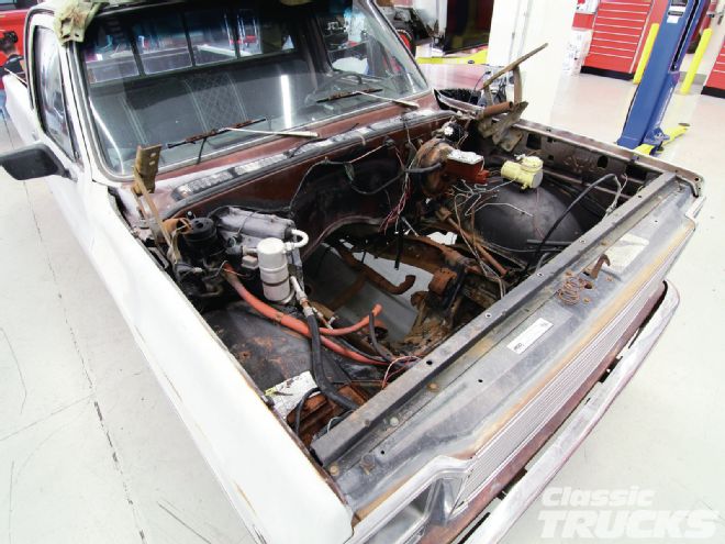 1979 Chevy C10 Engine Removed