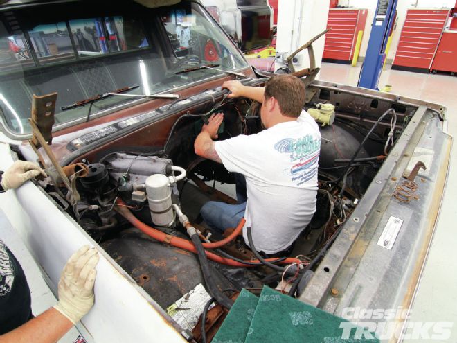 1979 Chevy C10 Firewall Sanding