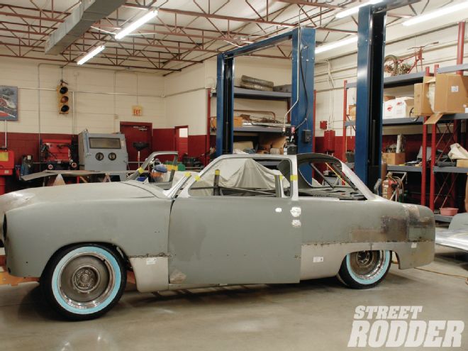 15 1951 Ford Sedan Roof Modification Roofless
