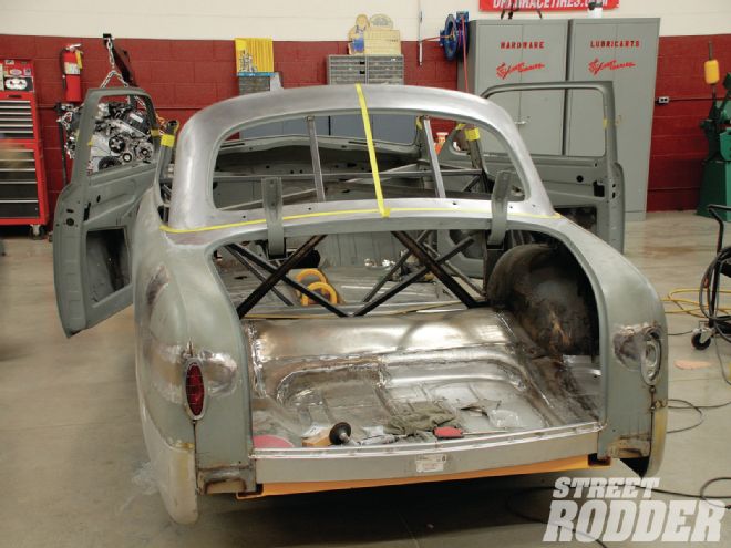 16 1951 Ford Sedan Roof Modification Rear Window