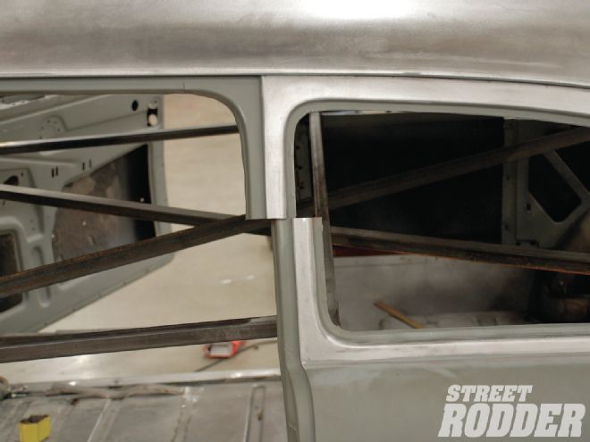 19 1951 Ford Sedan Roof Modification Pillar Alignment