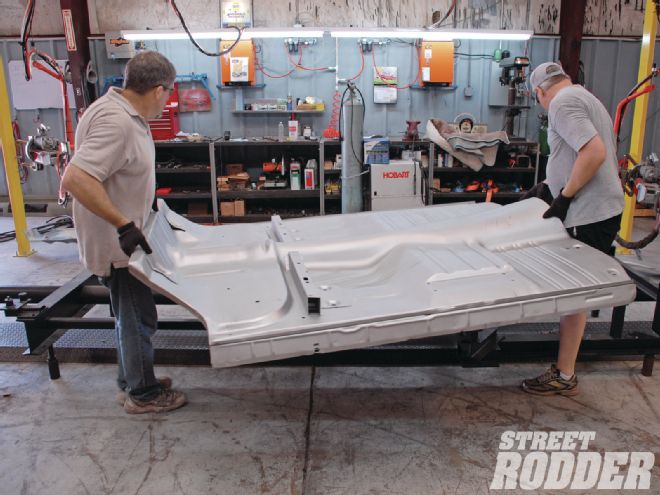  1109sr 05+1957 Chevy Body+front Floor Panel