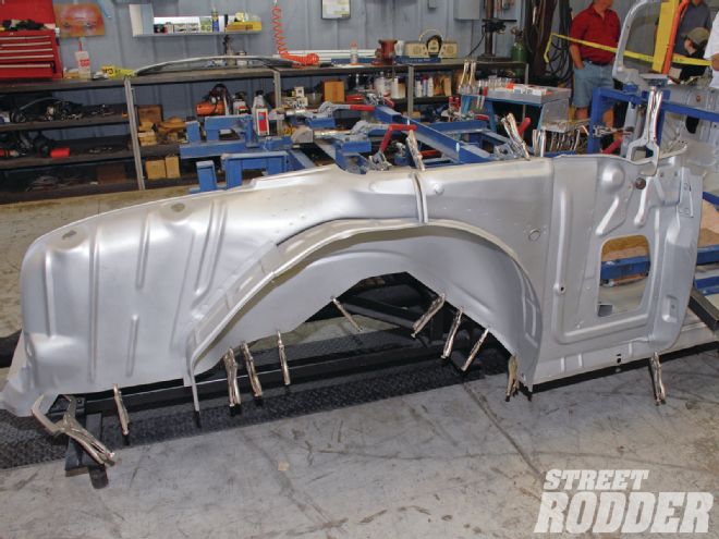  1109sr 11+1957 Chevy Body+quarter Panel