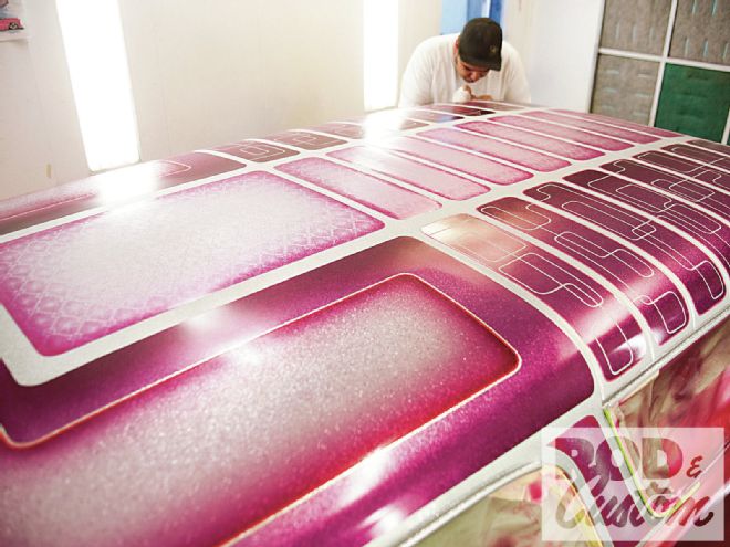 Custom Paint Job - Rod & Custom Magazine