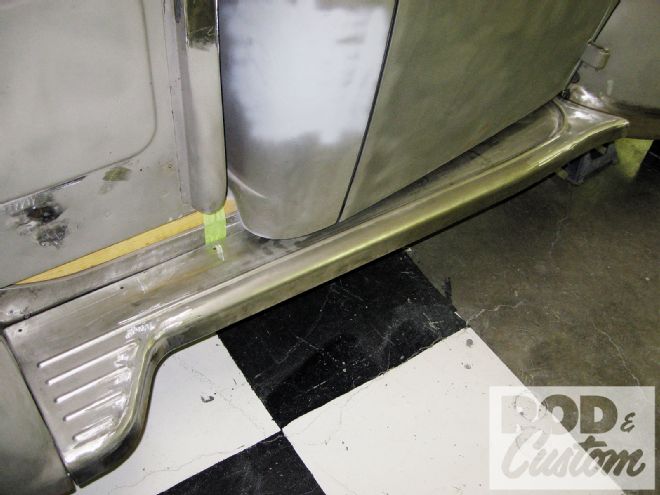 Copying Custom '60s Running Boards - Relative Restoration