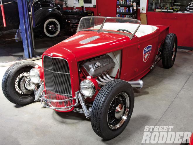 Raybestos Roadster Pickup Triangulated Four-Bar Suspension - Hang 'Em Low