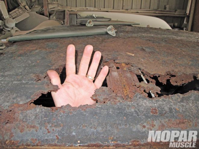 Mopp 1009 03 O+1968 Plymouth Roadrunner+rusty Hole